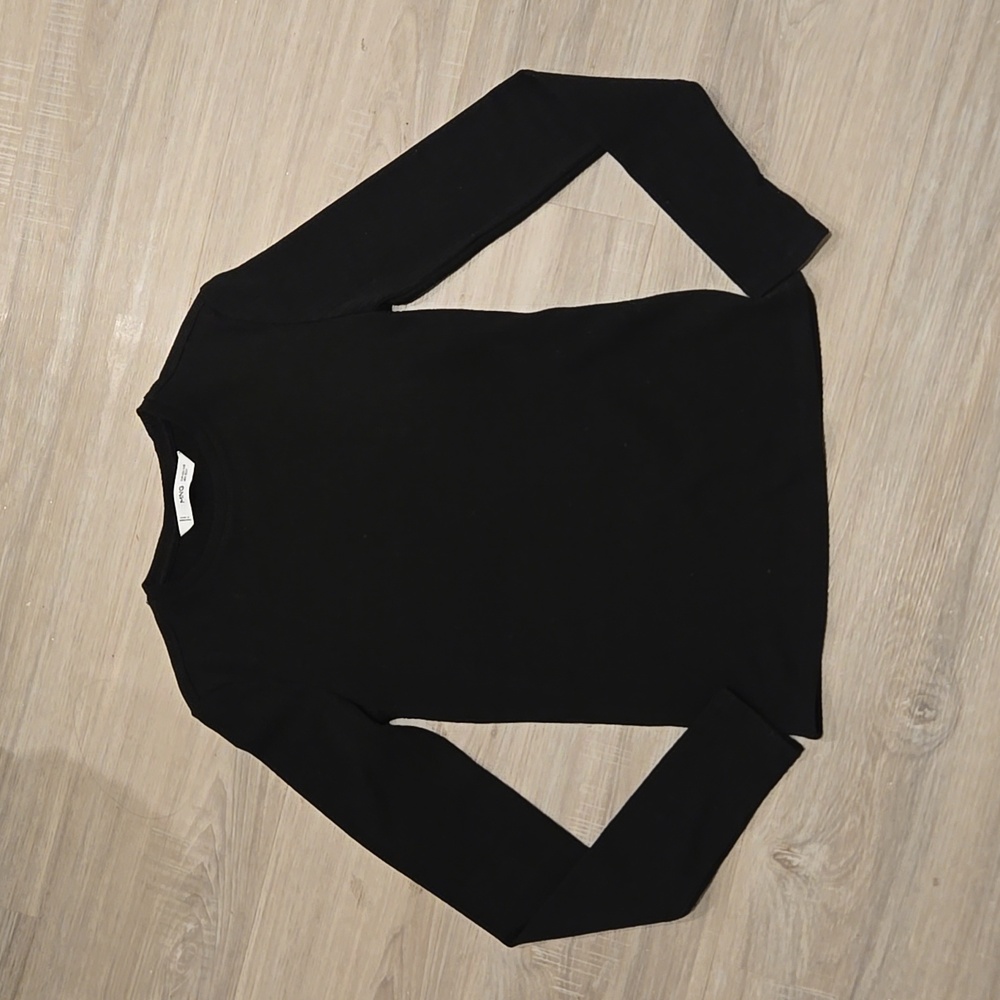 Ribbed crewneck long sleeve
